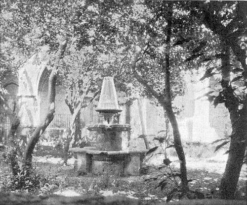 THE QUAINT AND PRETTY FOUNTAIN