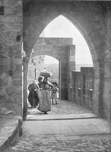 THE STONY STREET OF THE HILLSIDE